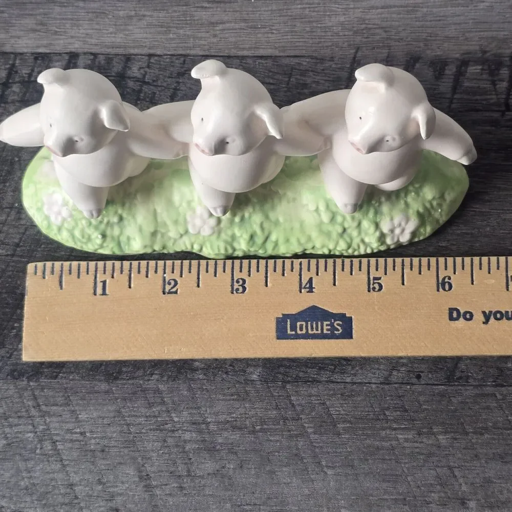 Dept 56 Three Little Pigs Hand Painted Ceramic‎ Figurine Vintage 1987